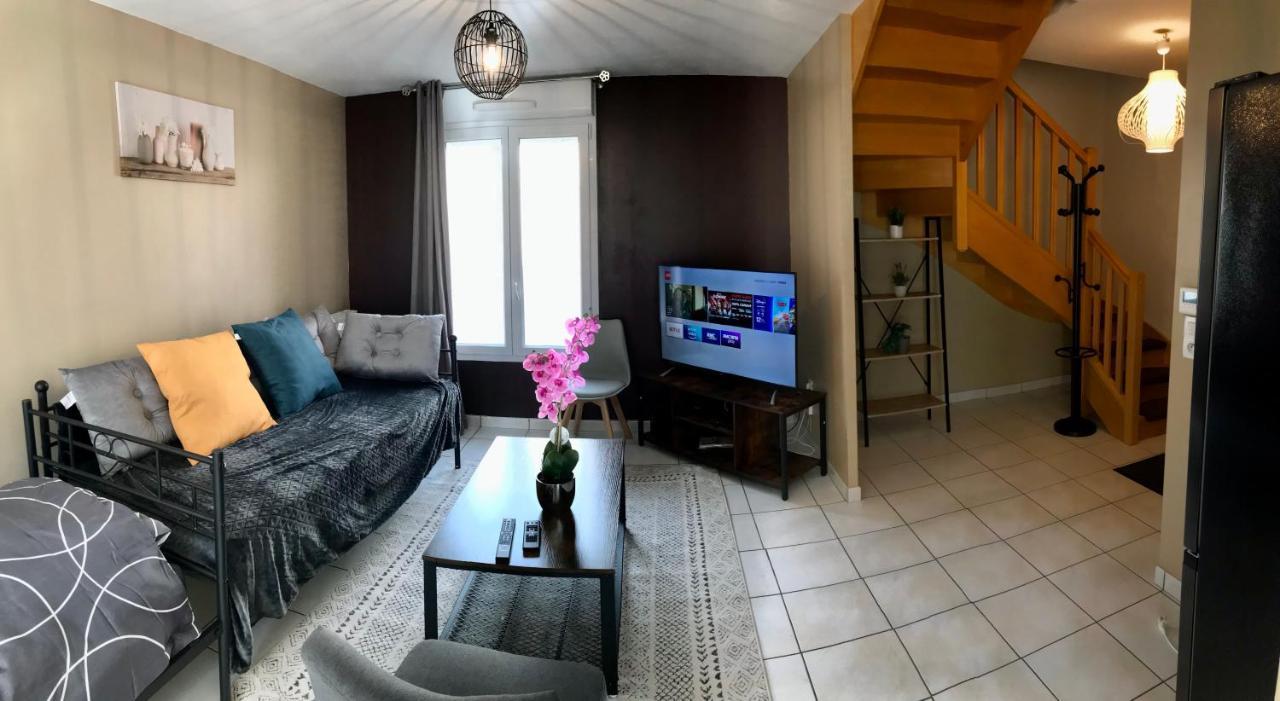 Agreable Maison Proche Gare Avec Parking Gratuit Le Mans Exteriér fotografie