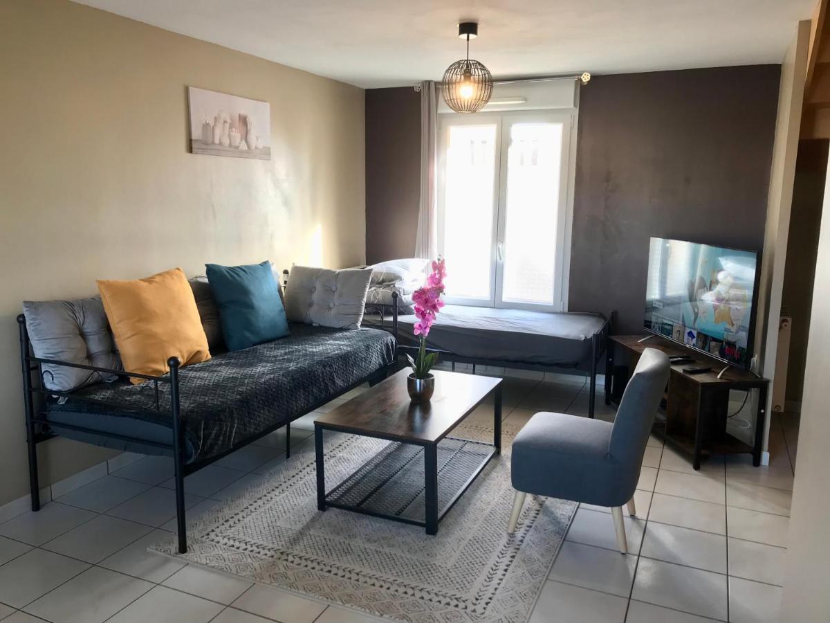 Agreable Maison Proche Gare Avec Parking Gratuit Le Mans Exteriér fotografie